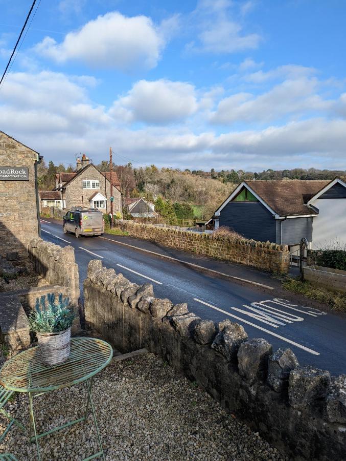 Broadrock Accommodation - Clock Cottage Chepstow Esterno foto