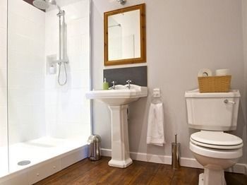 Broadrock Accommodation - Clock Cottage Chepstow Esterno foto