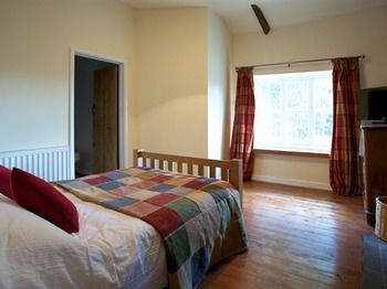 Broadrock Accommodation - Clock Cottage Chepstow Esterno foto